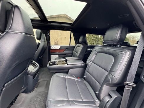 Used 2024 Lincoln Navigator Reserve w/ Equipment Group 201A image 30
