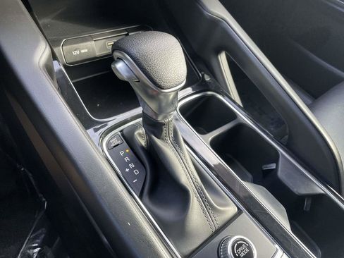 Used 2023 Kia Telluride LX FWD image 42
