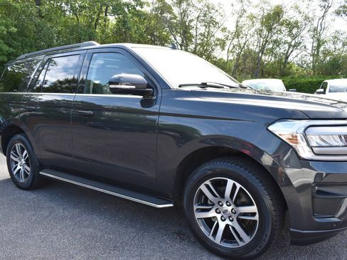 Used 2022 Ford Expedition XLT RWD image 33