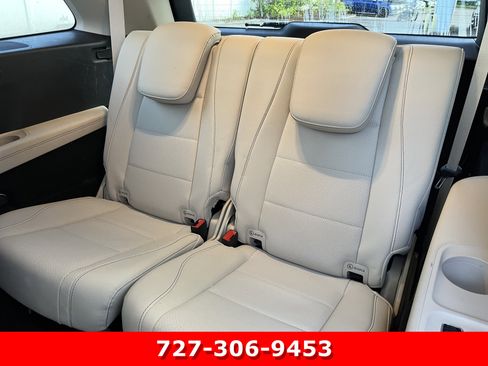 Certified 2023 Mercedes-Benz GLS 450 4MATIC image 18
