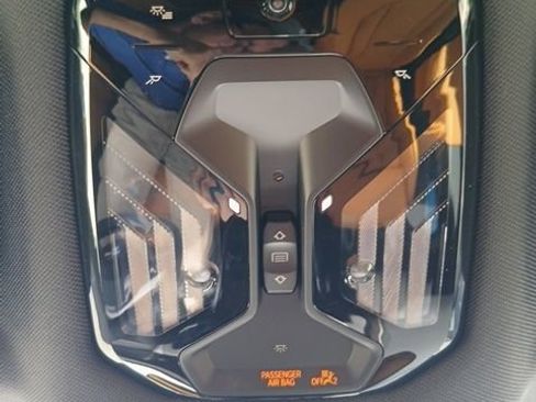 New 2025 BMW X3 xDrive30i w/ Premium Package image 27