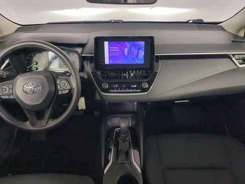 Used 2023 Toyota Corolla LE image 16
