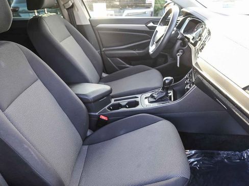 Used 2020 Volkswagen Jetta S image 21