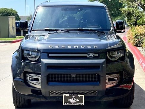 Used 2024 Land Rover Defender 110 X-Dynamic SE AWD/4WD image 8