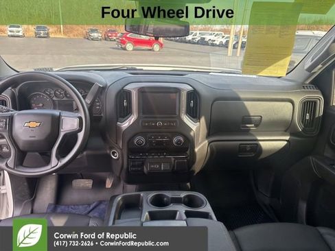 Used 2023 Chevrolet Silverado 1500 W/T w/ Trailering Package image 11