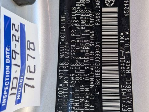 Used 2014 Toyota Avalon Limited image 34