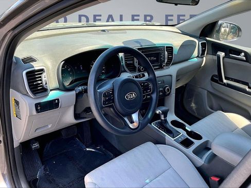 Used 2017 Kia Sportage LX FWD image 17