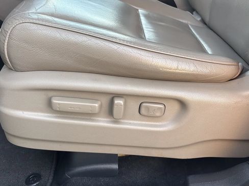 Used 2016 Honda Pilot Touring image 25