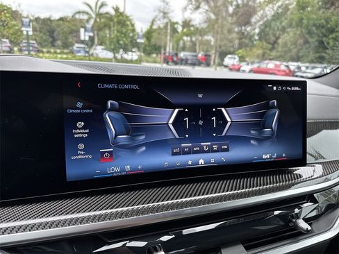 Used 2026 BMW X5 M60i image 53