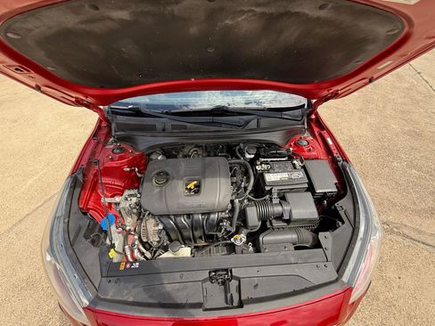 Used 2020 Kia Forte LXS image 16