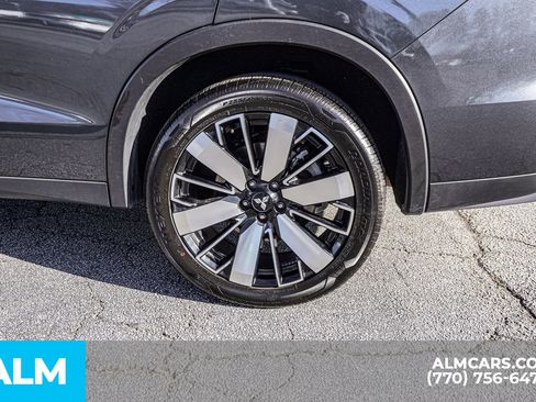 Used 2025 Mitsubishi Outlander SE image 16