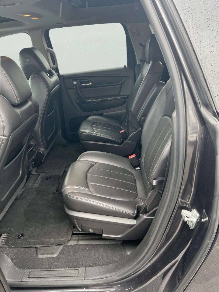 Used 2015 Chevrolet Traverse LTZ AWD/4WD image 2