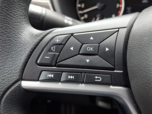 Used 2023 Nissan Altima 2.5 SV AWD/4WD image 20