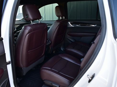 Used 2020 Cadillac XT6 Premium Luxury image 20