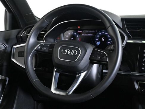 Used 2024 Audi Q3 2.0T Premium image 10