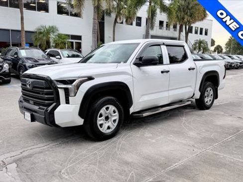 Used 2025 Toyota Tundra SR w/ SR Tow Package RWD image 2