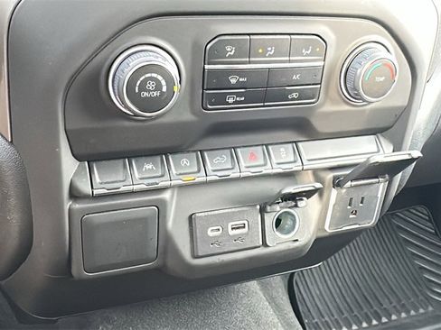 Certified 2023 Chevrolet Silverado 1500 Custom w/ LPO, Dark Essentials Package image 25