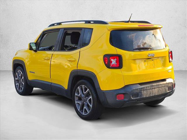 Used 2016 Jeep Renegade Latitude FWD image 7