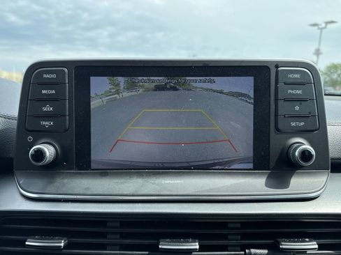 Used 2021 Kia Telluride S FWD image 17