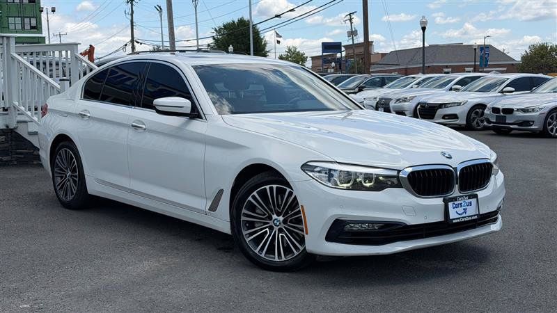 Used 2018 BMW 530i xDrive AWD/4WD image 8