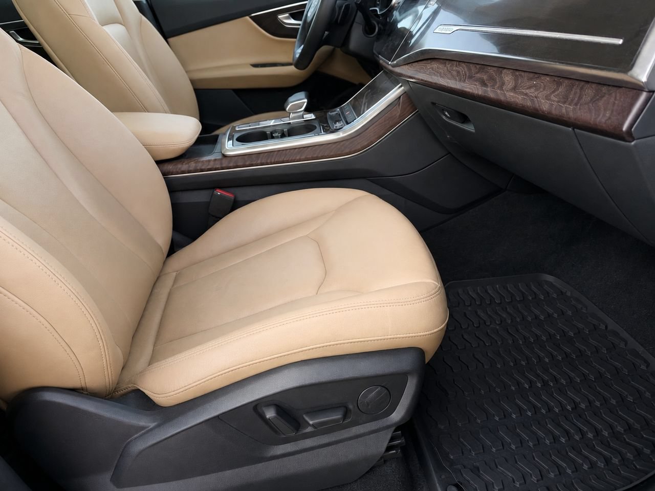 Used 2021 Audi Q7 3.0T Premium Plus AWD/4WD image 42