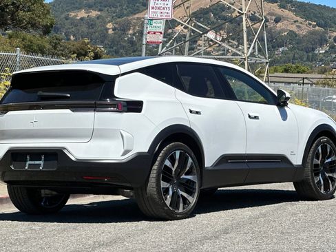 New 2025 Polestar Polestar 3 image 2