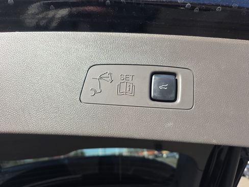 Used 2022 Lincoln Corsair AWD w/ Equipment Group 101A image 22