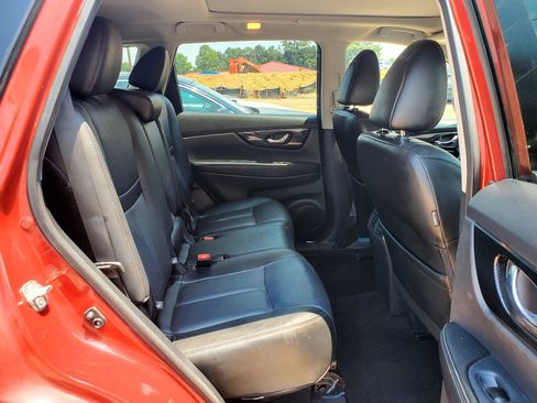 Used 2019 Nissan Rogue SL w/ Premium Package AWD/4WD image 30