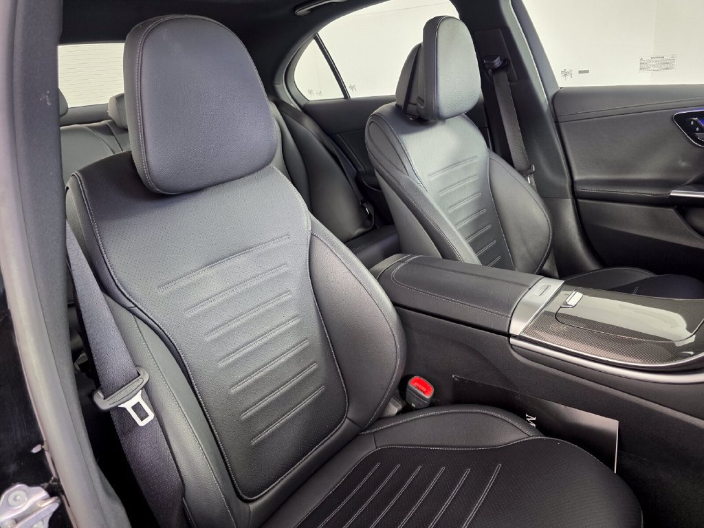 Certified 2023 Mercedes-Benz C 300 4MATIC Sedan image 28