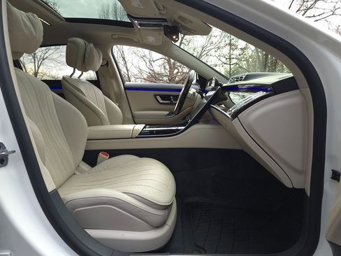 Used 2022 Mercedes-Benz S 500 4MATIC image 20