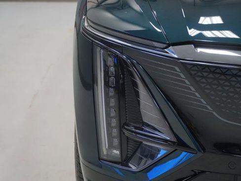 Certified 2024 Cadillac Lyriq Sport w/ LPO, Floor Liner Package AWD/4WD image 11