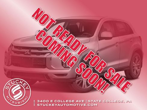 Used 2023 Mitsubishi Outlander Sport ES image 1