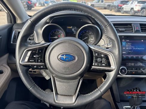 Used 2019 Subaru Outback 2.5i Limited image 17