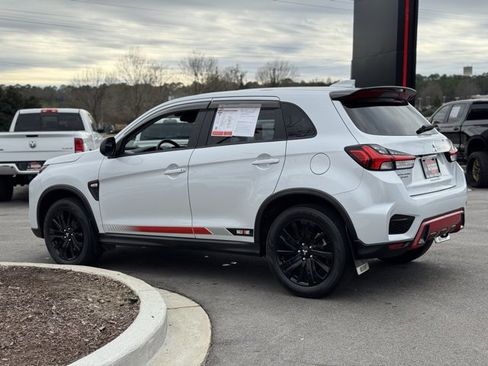 Used 2024 Mitsubishi Outlander Sport Ralliart image 9