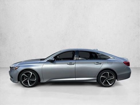 Used 2018 Honda Accord Sport image 7