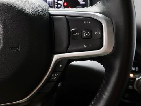 Used 2023 RAM 1500 Big Horn AWD/4WD image 29