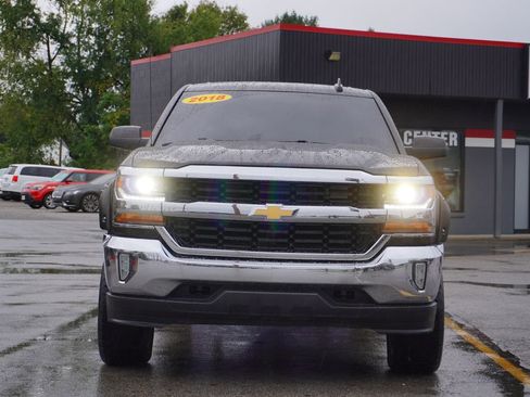 Used 2018 Chevrolet Silverado 1500 LT w/ All Star Edition image 2