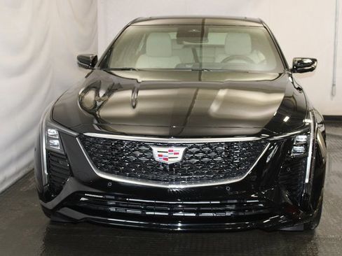 Used 2025 Cadillac CT5 Premium Luxury image 3