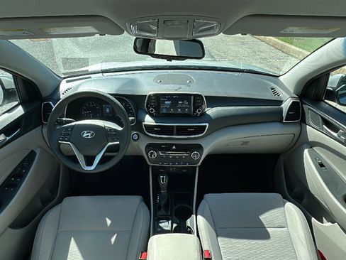 Used 2019 Hyundai Tucson Value AWD/4WD image 25
