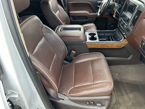 Used 2015 Chevrolet Silverado 2500 High Country w/ Duramax Plus Package AWD/4WD image 11