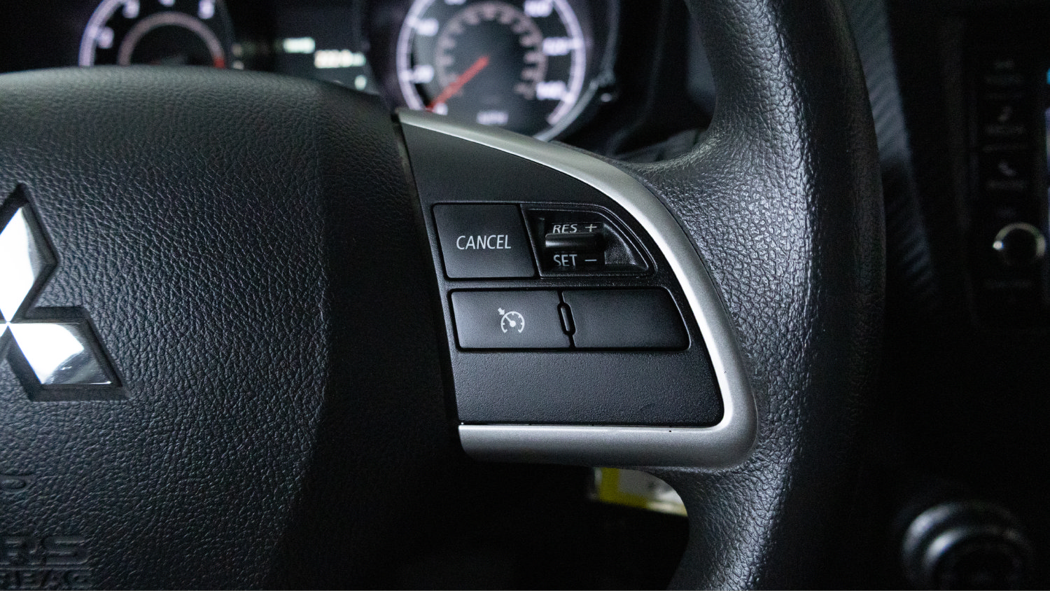Used 2020 Mitsubishi Outlander Sport ES AWD/4WD image 20