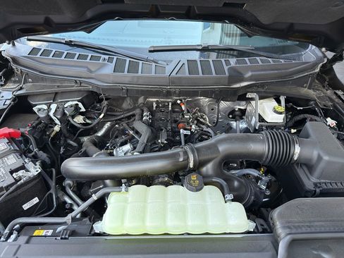 New 2025 Ford F150 Lariat w/ Equipment Group 502A High image 37