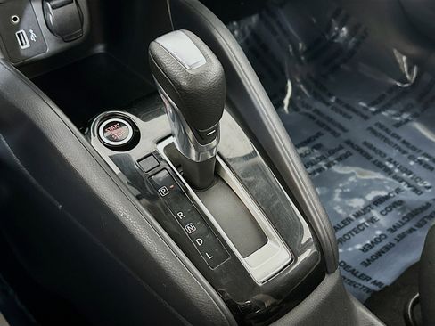 Used 2020 Nissan Versa SV image 16