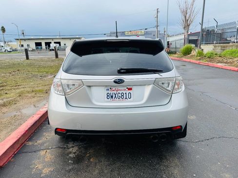 Used 2010 Subaru Impreza WRX STI image 4