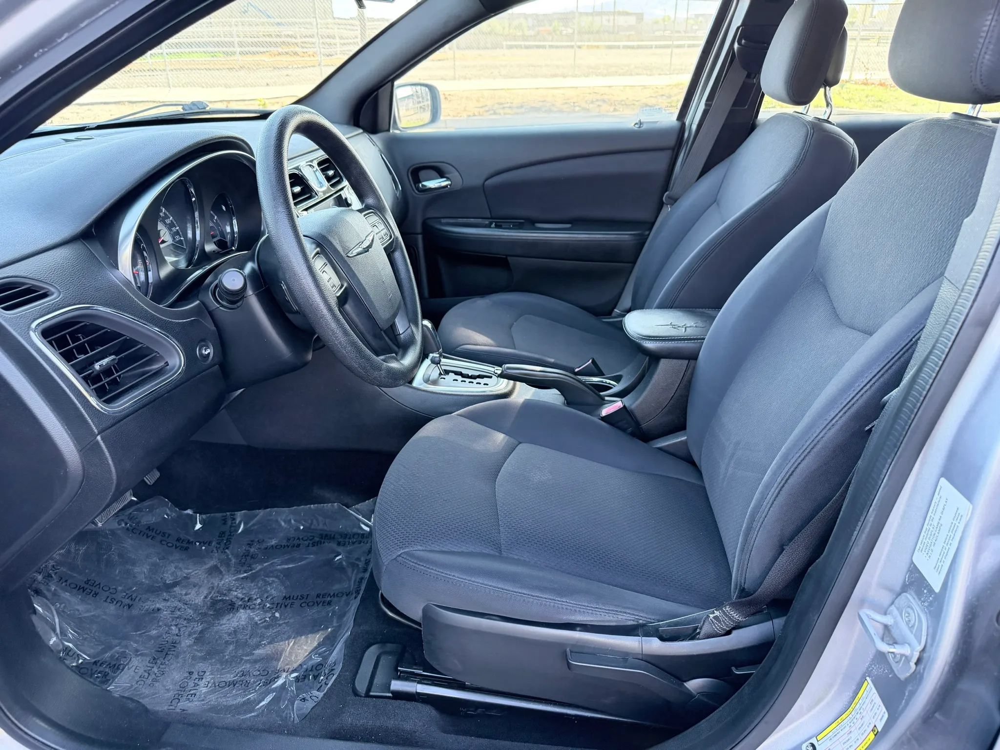 Used 2013 Chrysler 200 LX FWD image 16