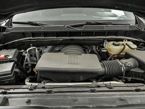 Used 2020 Chevrolet Silverado 1500 LT RWD image 12