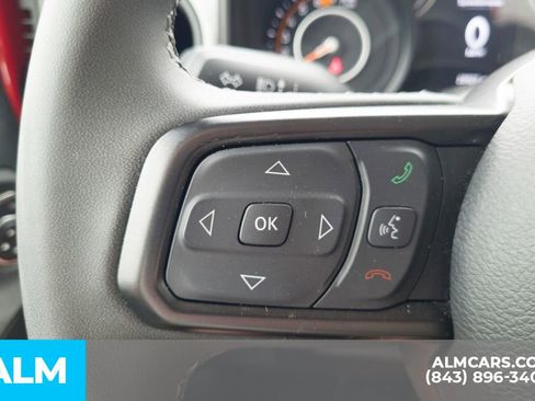 Used 2025 Jeep Wrangler Unlimited Sport AWD/4WD image 16