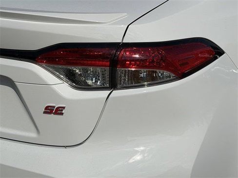 New 2026 Toyota Corolla SE FWD image 7