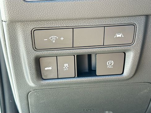 Used 2020 Hyundai Sonata SEL w/ Premium Package FWD image 9