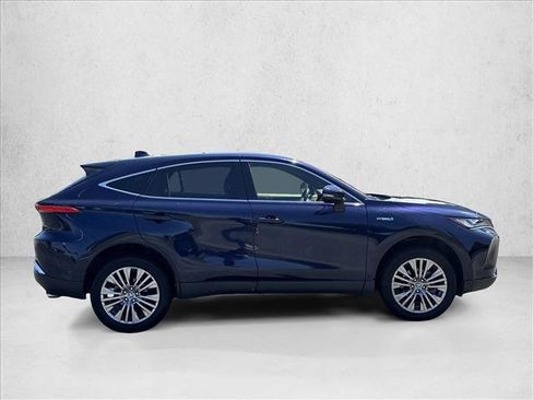 Used 2021 Toyota Venza Limited w/ Advanced Technology Package AWD/4WD image 4